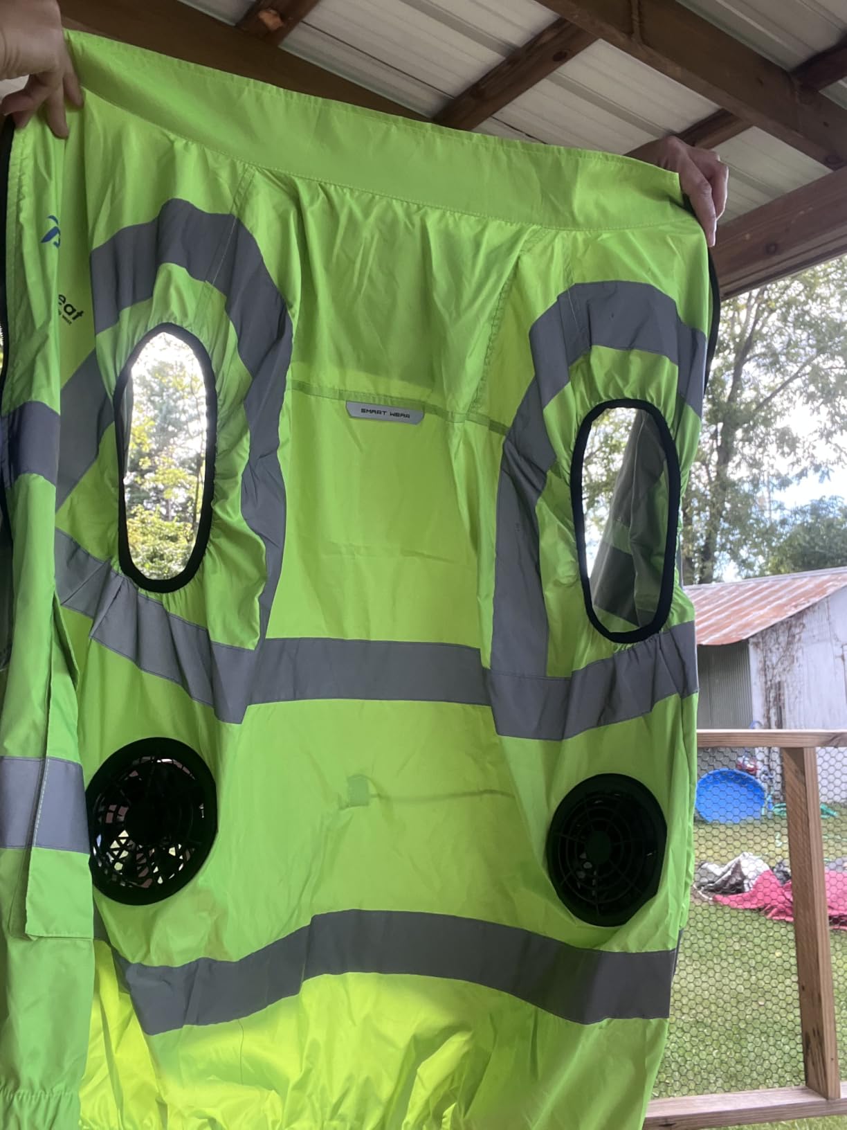Hands free option to stay cool while working
